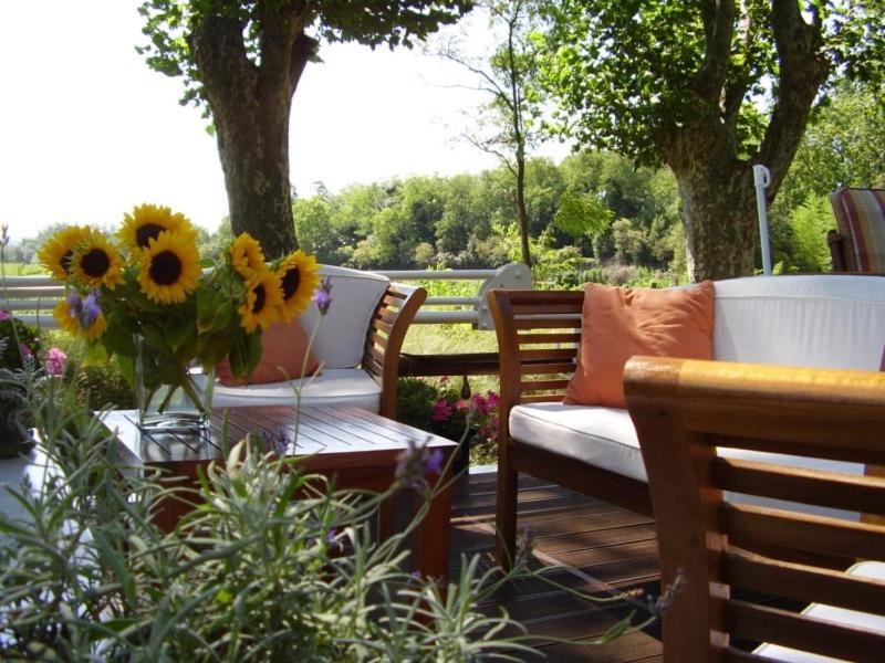 Peniche Le Black Mountain Hotel Villepinte  Exterior photo